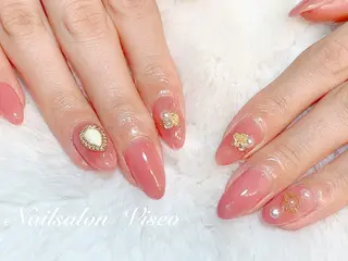 ネイル Viseo《6週間 長持ちパラジェル》のネイルデザイン