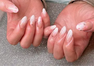 ネイル VIERU 🌈🎀💖のネイルデザイン