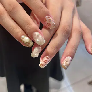 ネイル 深田 美雪のネイルデザイン