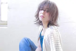 ショート ミディアム カラー PHIDGE所属・山下 千明のヘアスタイル