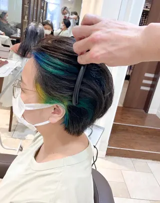 ショート 低ダメ高明度 低ダメ高明度ハイトンのヘアスタイル