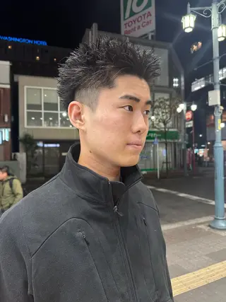 ショート メンズ Rei/ 縮毛矯正/ ハイライトカラー募集のヘアスタイル