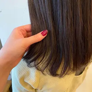 ミディアム カラー 長谷川 華奈子のヘアスタイル