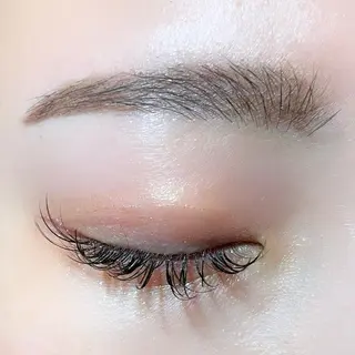 アイブロウ mika❤︎まつげ| 眉毛|束感のマツエク・マツパデザイン