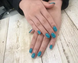 ネイル MAXKELLY 大阪・梅田店所属・徳田 亜衣佳のネイルデザイン