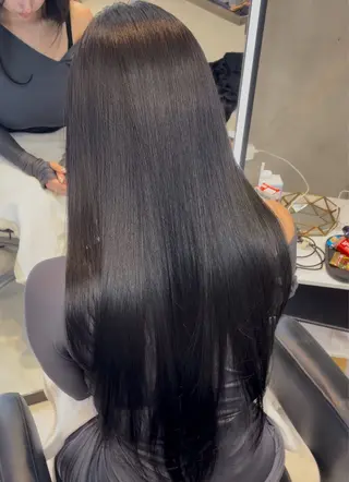 ロング 海野翔吾🇨🇳 ワンホンレイヤーのヘアスタイル