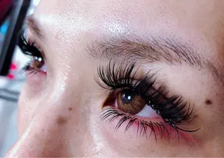 マツエク・マツパ 森下 みほのマツエク・マツパデザイン