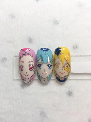 ネイル glow_ nailのネイルデザイン