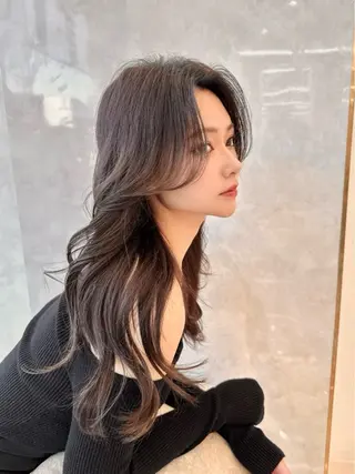 ロング カラー MAEUL NAGOYA所属・前髪顔周り/レイヤー 韓国/桔川恒のヘアスタイル