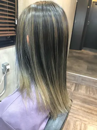 セミロング La fith 店長 城谷颯人のヘアスタイル