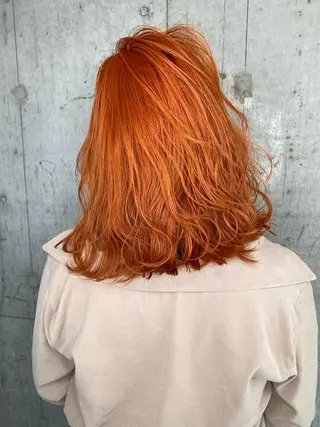 セミロング カラー ⭐️横浜ブリーチ特化 美容師　堤涼⭐️のヘアスタイル