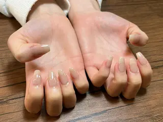 ネイル HENRIETTA NAILSALONのネイルデザイン