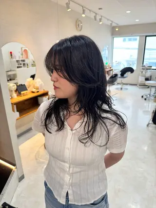 ロング パーマ コイデ リュウセイのヘアスタイル