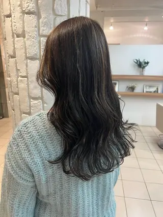 ロング m yuのヘアスタイル