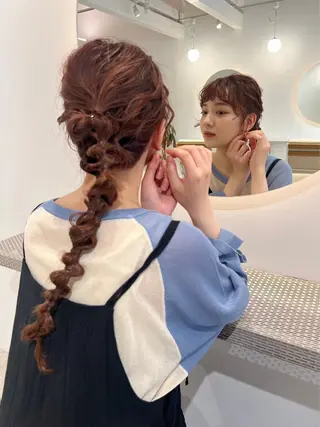 ヘアアレンジ 髙橋奈緒子 ⭐︎newi京橋のヘアスタイル