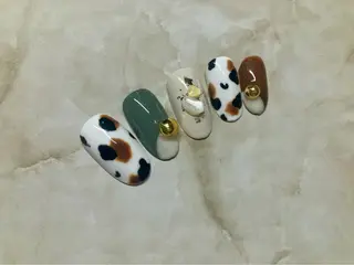 ネイル andulte MAIのネイルデザイン