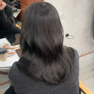 セミロング カラー noii / 伊藤 愛莉のヘアスタイル