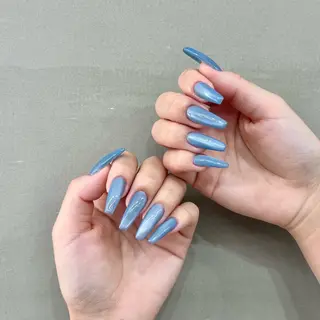 ネイル GRANDEUR焼津 Nana🦖のネイルデザイン