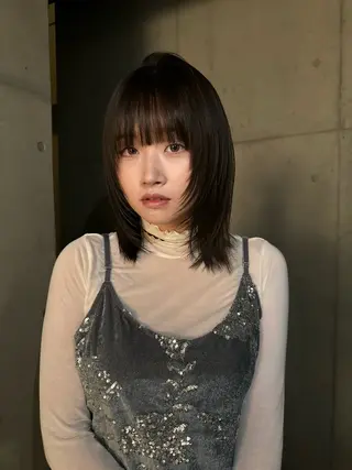 ミディアム カラー だいち/ハイトーン/ デザインカラーのヘアスタイル