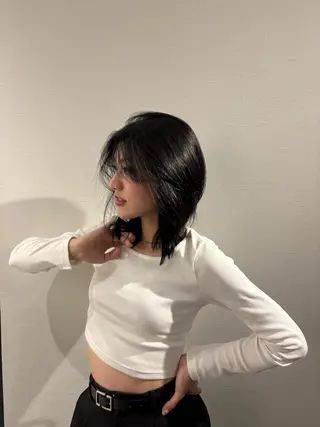 ミディアム カラー Doll所属・セイラ 都島美容室のヘアスタイル