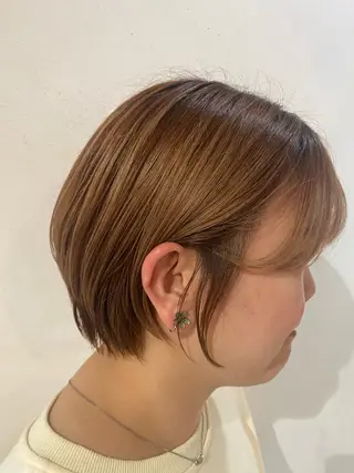 ショート 安澤 彩奈のヘアスタイル