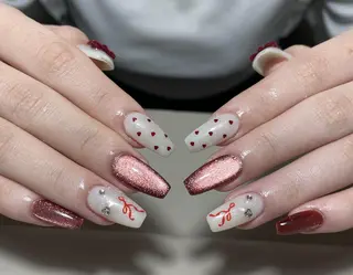 ネイル Pure&Rich Nailのネイルデザイン