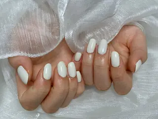 ネイル U·Mi nail salon所属・U·Mi 上野御徒町容のネイルデザイン
