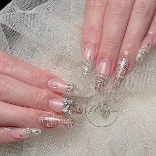 ネイル Maggie Nail🦩のネイルデザイン