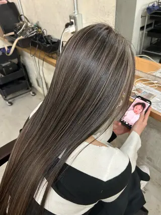 ロング 山中 望緒のヘアスタイル