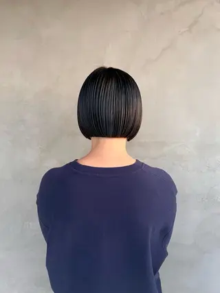 ショート 切りっぱなしボブ 👩🏼ミニボブのヘアスタイル