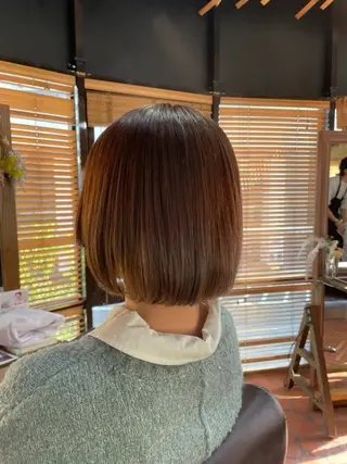 ミディアム 千葉 香奈のヘアスタイル