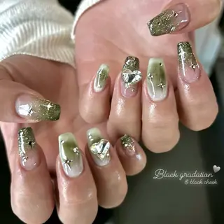 ネイル Sii nail 🤍SAKIのネイルデザイン