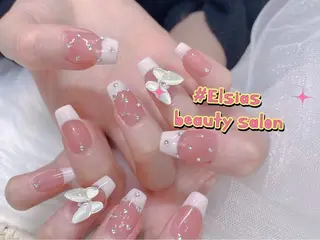 ネイル Elsias 詩織のマツエク・マツパデザイン