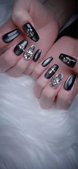 ネイル JINI NAIL所属・ジニ ネイルのネイルデザイン