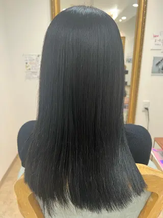 セミロング カラー 刀根 梓織のヘアスタイル