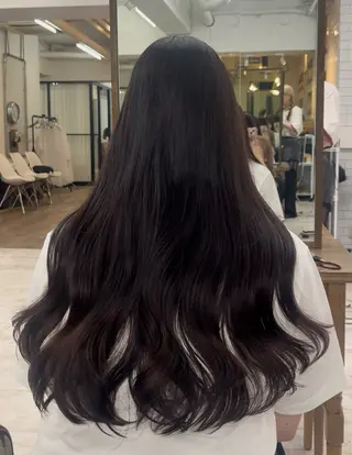 ロング Luce大宮所属・Luce/ Ayakaのヘアスタイル