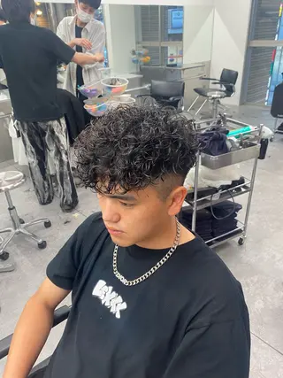 ショート カラー パーマ メンズ 🔥メンズパーマ特化 🔥店長中村雄樹のヘアスタイル