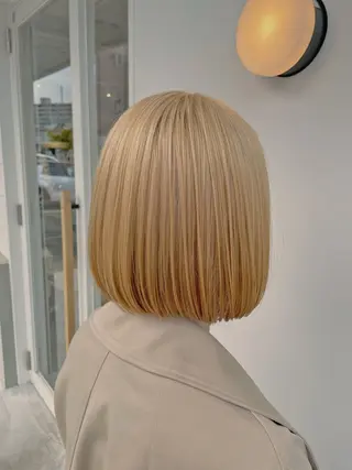 ショート カラー 廣瀬 ちよみのヘアスタイル