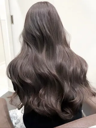 ロング カラー ご予約 宜しくお願いします！のヘアスタイル