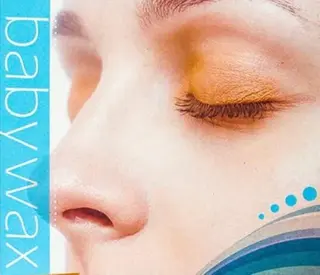 Asian Hair &Eyebrowのヘアスタイル