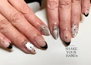 ネイル ネイルスタジオ シェイクユアハンズのネイルデザイン