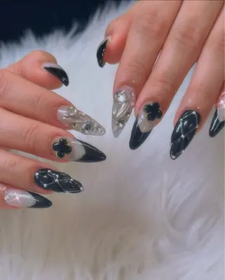 ネイル 富岡 妃奈のネイルデザイン