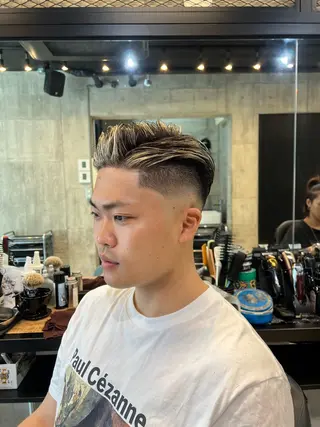 ショート カラー パーマ メンズ BINGO HAIR WORKS 【ビンゴヘアワークス】所属・🎱メンズフェード 特化HYOGA🎱のヘアスタイル