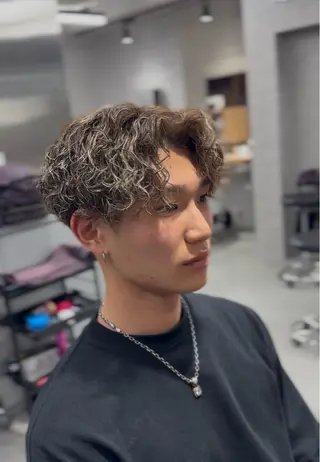 ショート カラー パーマ メンズ 🔥メンズ 特化🔥菊水皐暉🔥のヘアスタイル