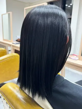 ミディアム カラー 大内 カオリのヘアスタイル