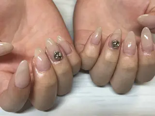 ネイル Apesare novaのネイルデザイン