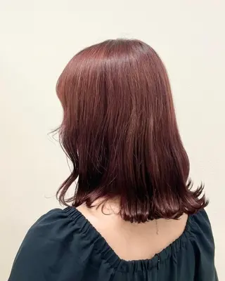 ミディアム カラー ヘアアレンジ 韓国風グレージュ 🤍たくみ🤍のヘアスタイル