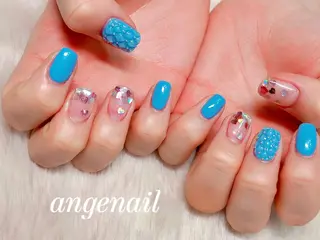 ネイル オーナーネイリスト MAKIのネイルデザイン