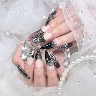 ネイル Lumo所属・めろち ちゃんのネイルデザイン