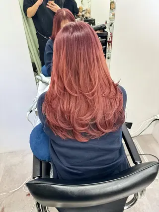 セミロング JUNYA 海外ガールヘアのヘアスタイル